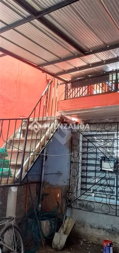 Casa en Venta 4 Dormitorios + Dpto Independiente La Florida