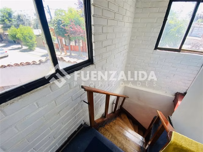 Casa en venta 3 dorm más casa interior de 2 dorm.en Conchalí