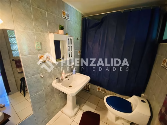 Casa en venta 3 dorm más casa interior de 2 dorm.en Conchalí