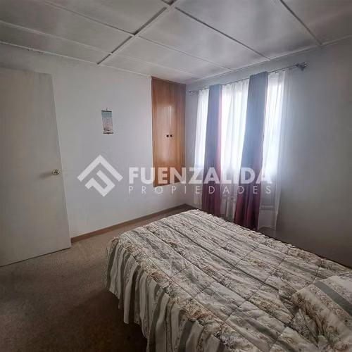 Casa en venta de 4 dorm. en Pedro Aguirre Cerda