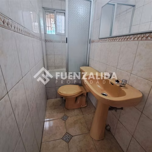 Casa en venta de 4 dorm. en Pedro Aguirre Cerda