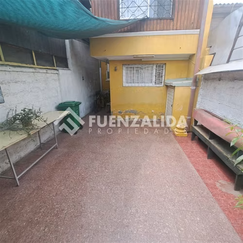 Casa en venta de 4 dorm. en Pedro Aguirre Cerda