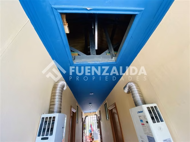 Casa para inversión en venta de 9 dorm. en La Cisterna