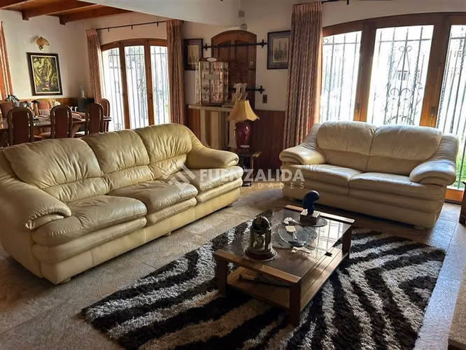Casa en venta de 5 dorm. en San Miguel - Imagen 8