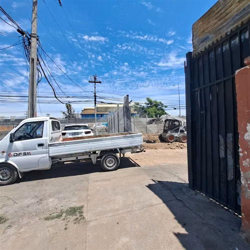 Sitio en venta en La Cisterna