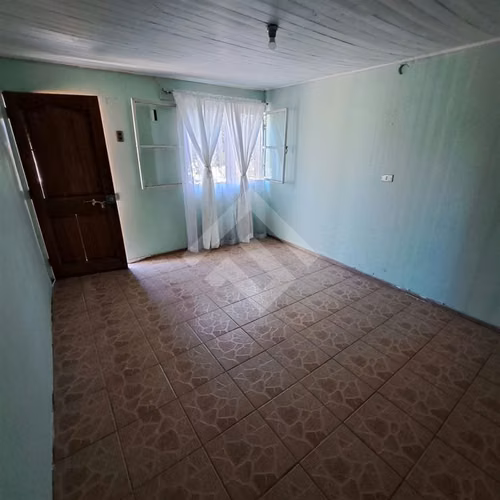 SOLO CONTADO!!! Casa en venta de 2 dorm. en El Bosque