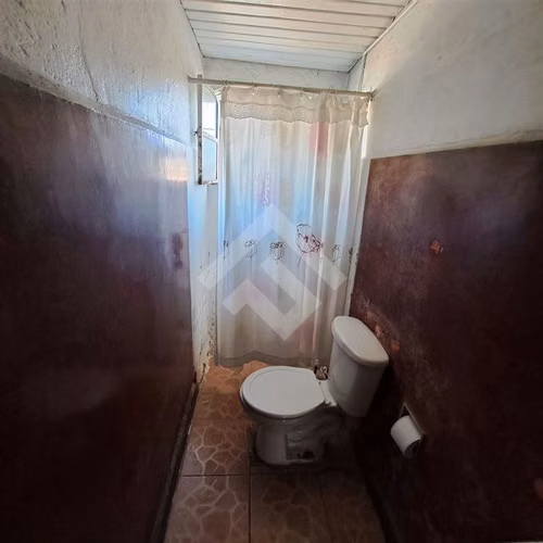 SOLO CONTADO!!! Casa en venta de 2 dorm. en El Bosque
