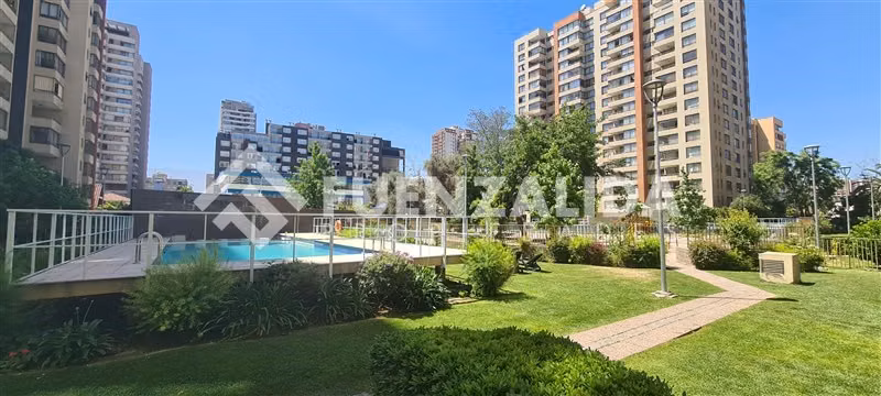Departamento en venta de 1D/1B + EST + BOD Metro San Miguel
