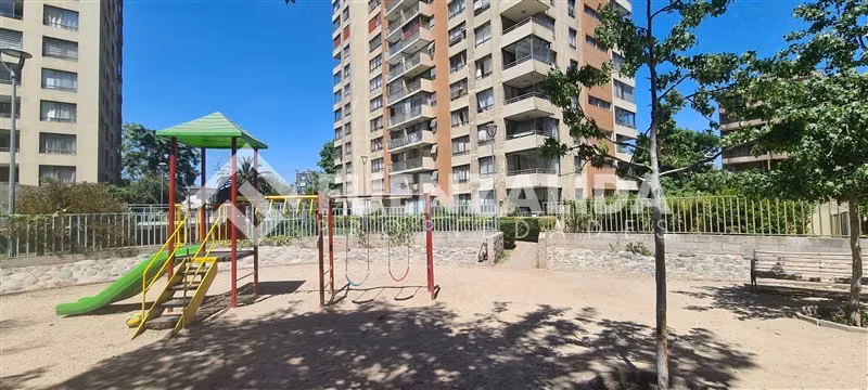 Departamento en venta de 1D/1B + EST + BOD Metro San Miguel