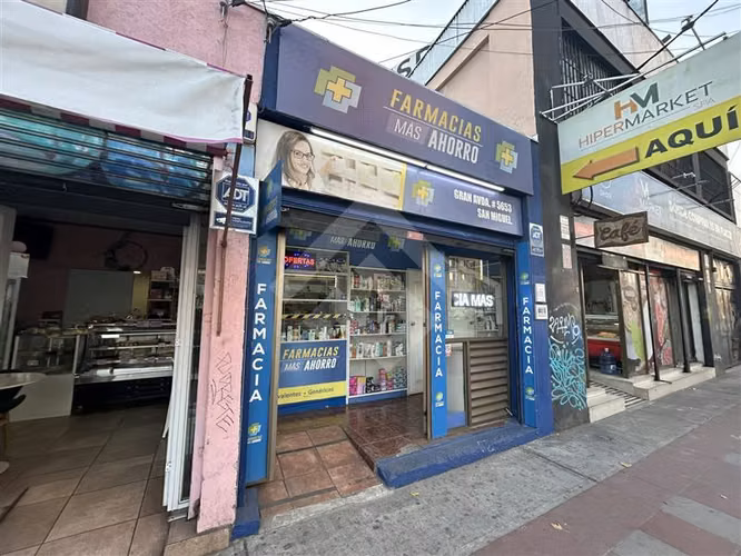 2 Locales Comerciales 1 casa y 1 bodega venta en San Miguel - Imagen 6