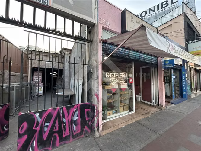 2 Locales Comerciales 1 casa y 1 bodega venta en San Miguel - Imagen 3