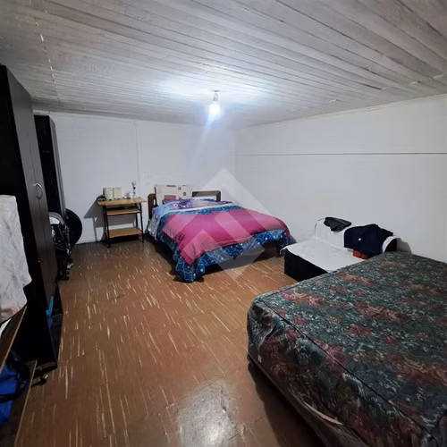 Casa en venta de 4 dorm. en La Florida