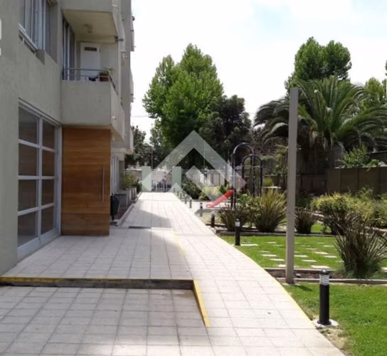 Departamento en venta de 3 dorm. en La Cisterna