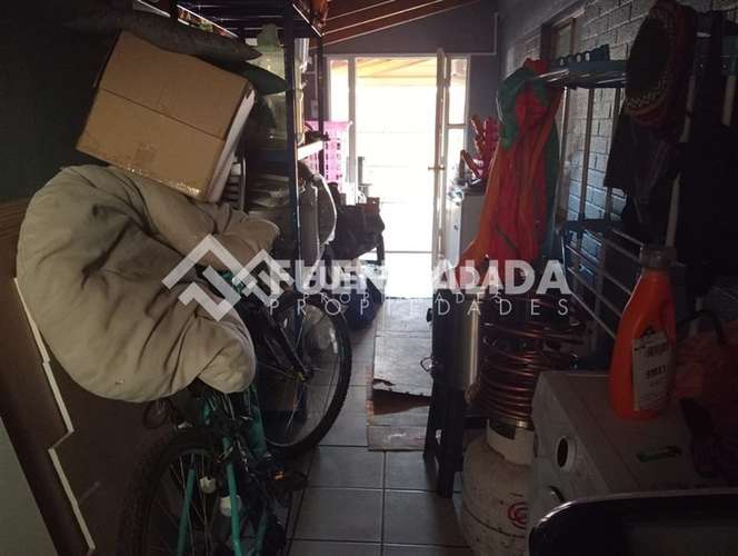 Venta casa en Lampa, 6 dormitorios, 2 baños, Larapinta