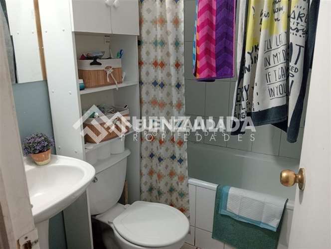 Venta casa en Lampa, 6 dormitorios, 2 baños, Larapinta