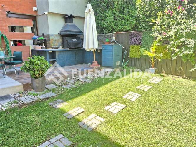Venta Departamento La Reina 4 dorm 4 baños 2 estacionamiento