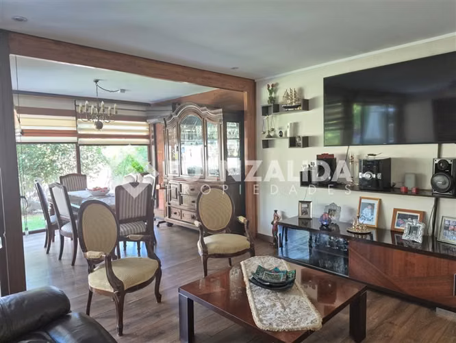 Venta Departamento La Reina 4 dorm 4 baños 2 estacionamiento