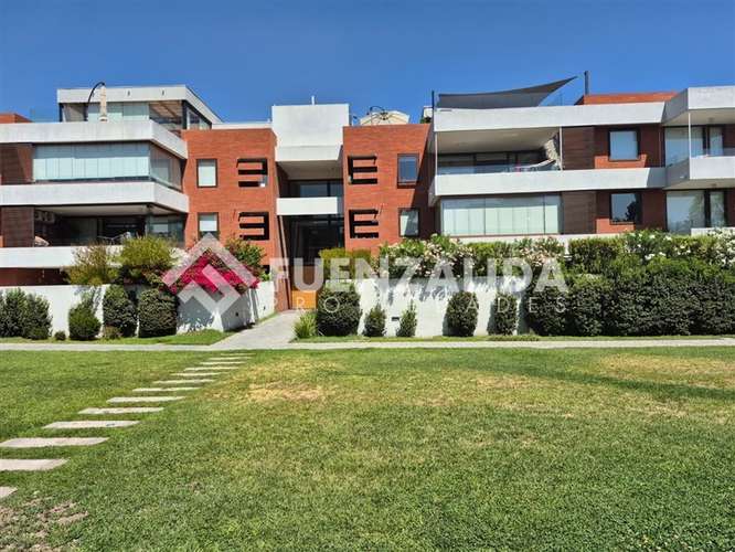 Venta Departamento La Reina 4 dorm 4 baños 2 estacionamiento
