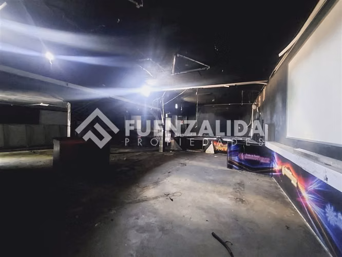Venta de Local Comercial en Recoleta