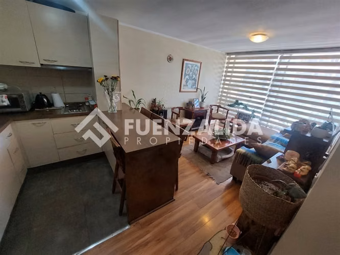 Venta Departamento Stgo, 2D y 2B Estacionamiento, Bodega - Imagen 3