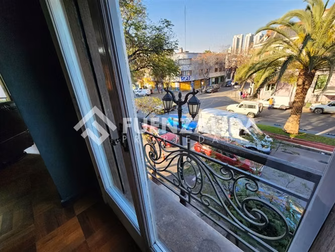 Venta departamento Santiago 5D 3B 200 mt2 Metro República