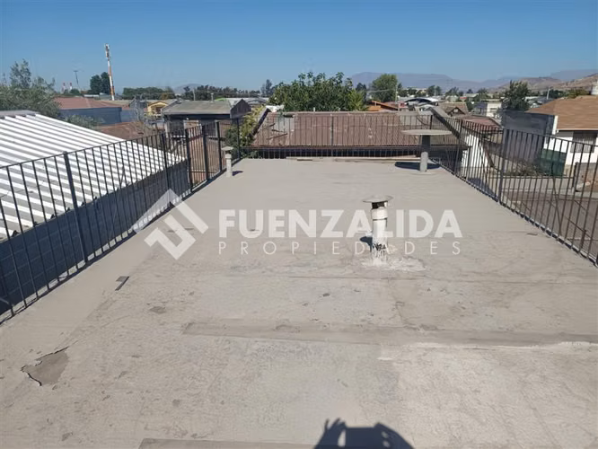 Venta casa Independencia Mirador Viejo 4 dormitorios 2 baños