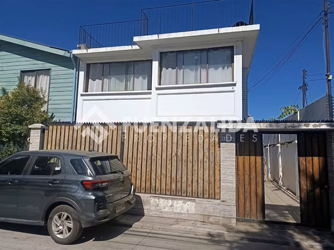 Venta casa Independencia Mirador Viejo 4 dormitorios 2 baños