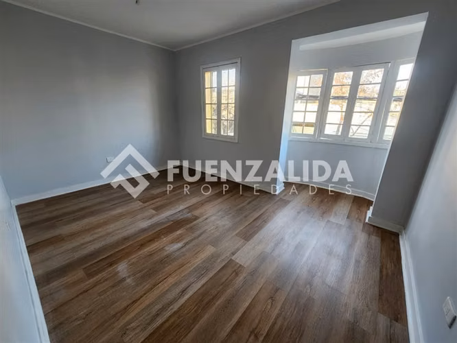 Venta casa Santiago 5 dormitorios 3 baños 263 mt2