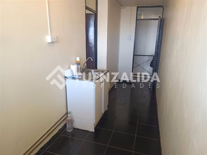 Venta Depto duplex Est,central, 2 dorm 2 baños V. Portales