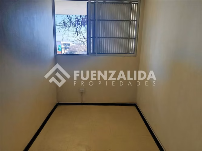 Venta Depto duplex Est,central, 2 dorm 2 baños V. Portales