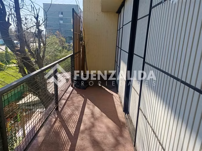 Venta Depto duplex Est,central, 2 dorm 2 baños V. Portales