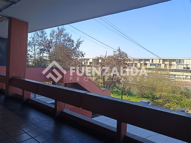 Venta Depto duplex Est,central, 2 dorm 2 baños V. Portales