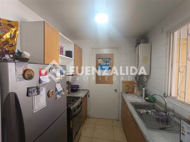 Venta casa Lampa Barrio Santo Tomás 3 dormitorios 3 baños