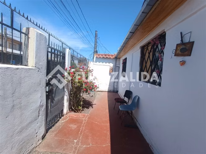 Venta Casa comuna de Pudahuel 2 dorm.