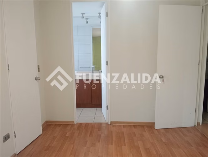 Venta Departamento Santiago 2 dorm Estacionamiento Bodega