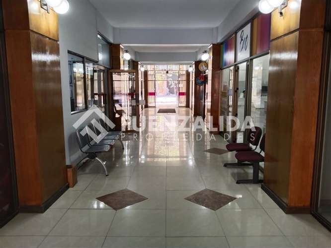 Venta Oficina Santiago Frente ex Congreso 2 privados 2 baños