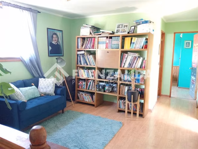 Venta de Casa en Pudahuel, Sector Alto Jahuel 5 dormitorios