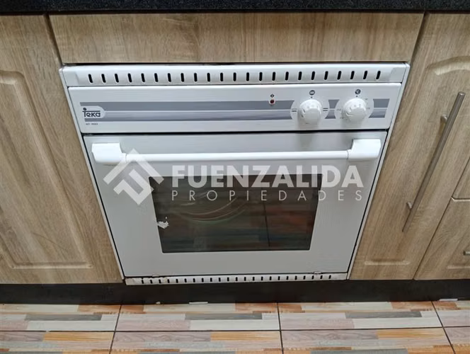 Venta de Casa en Pudahuel, Sector Alto Jahuel 5 dormitorios