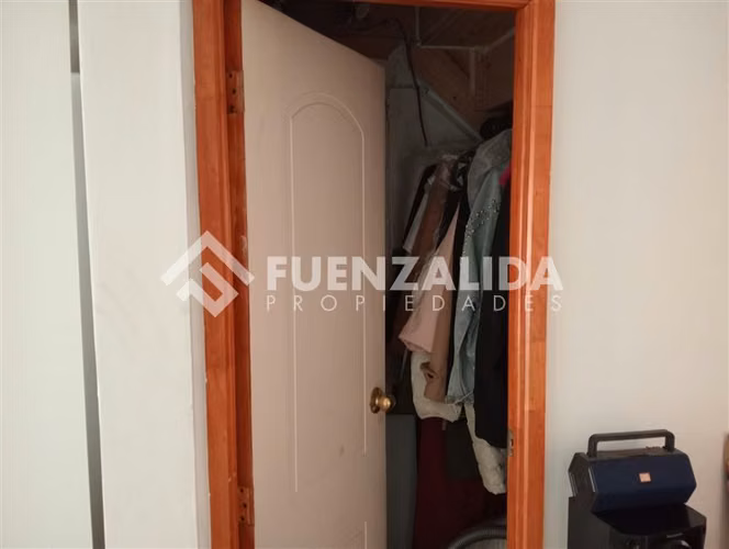 Venta de Casa en Pudahuel, Sector Alto Jahuel 5 dormitorios
