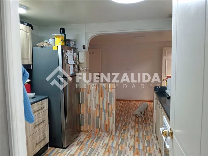 Venta de Casa en Pudahuel, Sector Alto Jahuel 5 dormitorios
