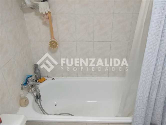Venta de Casa en Pudahuel, Sector Alto Jahuel 5 dormitorios