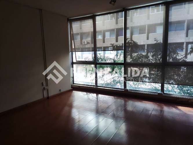 Venta Oficina Santiago 1 privado 1 baño - Imagen 3