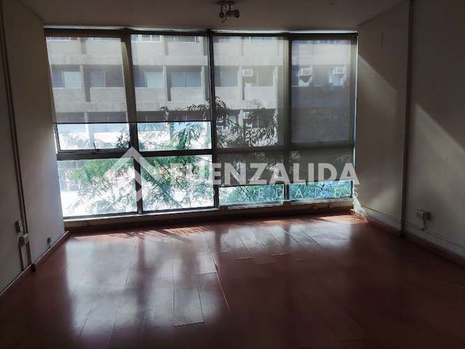 Venta Oficina Santiago 1 privado 1 baño - Imagen 5