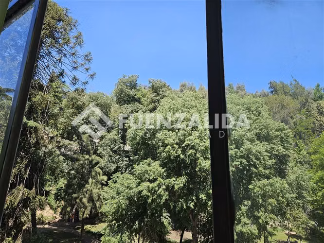 Venta,Oficina,Santiago,6 privados,3baños, Metro Santa lucia