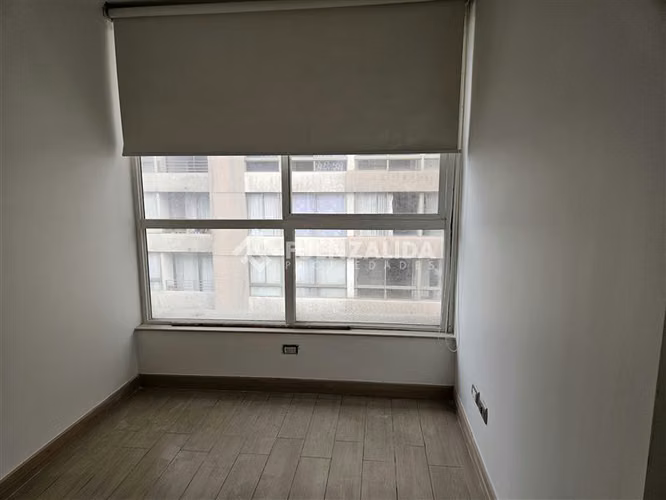Venta departamento Santiago 2 dormitorios, estacionamiento