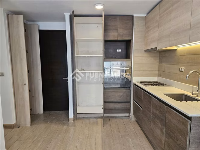 Venta departamento Santiago 2 dormitorios, estacionamiento