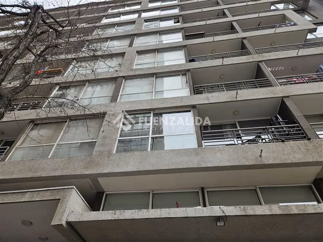 Venta departamento Santiago 2 dormitorios, estacionamiento