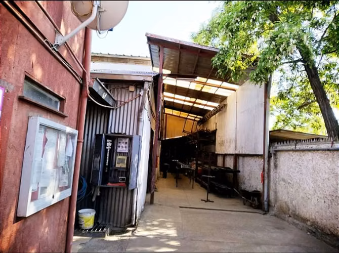 Venta Local Comercial en Quinta Normal 1.350mt2