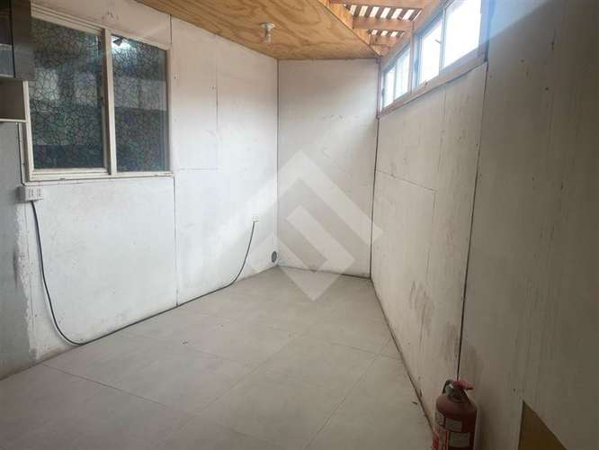 Venta Casa Lampa, 4 Dormitorios,1 Baño 2 Est.109 mt2/54 mt2