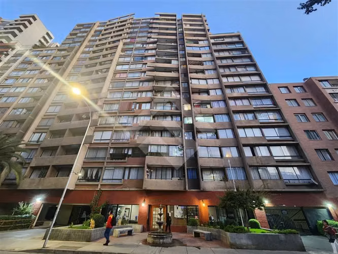Venta Departamento Santiago 3 dorm y 2 baños Metro Toesca